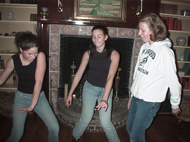 dancing_queens.jpg